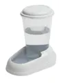 Der Wasserspender von Ferplast versorgt dein Haustier mit frischem Wasser.