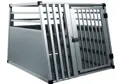 swisspet Autobox Deluxe - Hoher Seitenschutz und robuste Aluminium Verarbeitung.