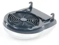 Der Pet-Fan Ventilator kann einfach an die Gitter einer Hundebox angebracht werden.
