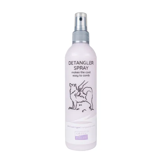 Detangler-Spray von Greenfields für ein leicht kämmbares Fell.