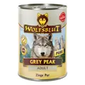 Saftiges Fleisch der Goar Ziege ist die Hauptzutat im Wolfsblut Grey Peak Pure.