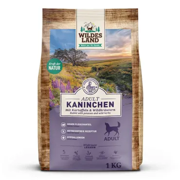 Wildes Land Canine Adult Kaninchen mit Kartoffeln